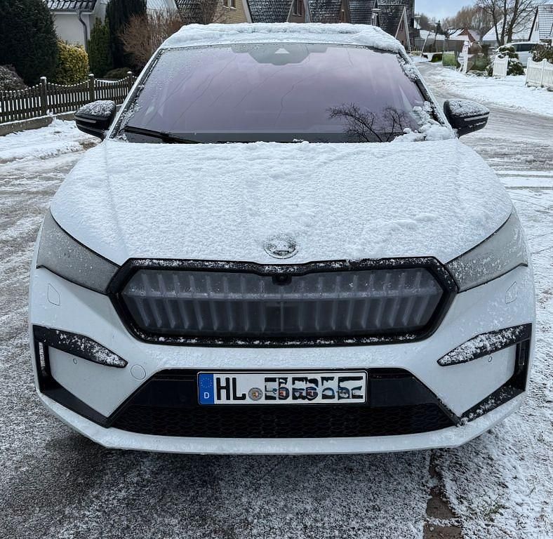 Gebraucht Skoda Enyaq iV SportLine 194 kW (265 PS) 2022 Weiß SUV
