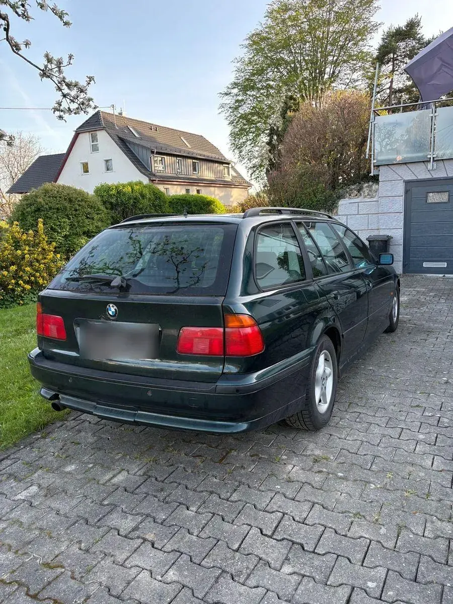 Gebraucht BMW 528 Performance 193 PS (141 kW) 1997 Grün Kombi