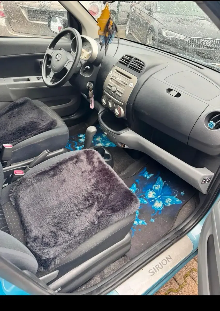 Gebraucht Daihatsu Sirion 92 PS (67 kW) 2009 Grün Kleinwagen