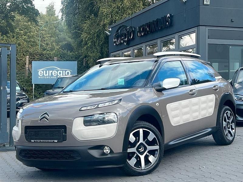 Lackierung tapenade/deckende l Gebraucht 2014 Citroën C4 Cactus Feel Kleinwagen | 4.490 € (Fairer Preis) - Bild 1/4