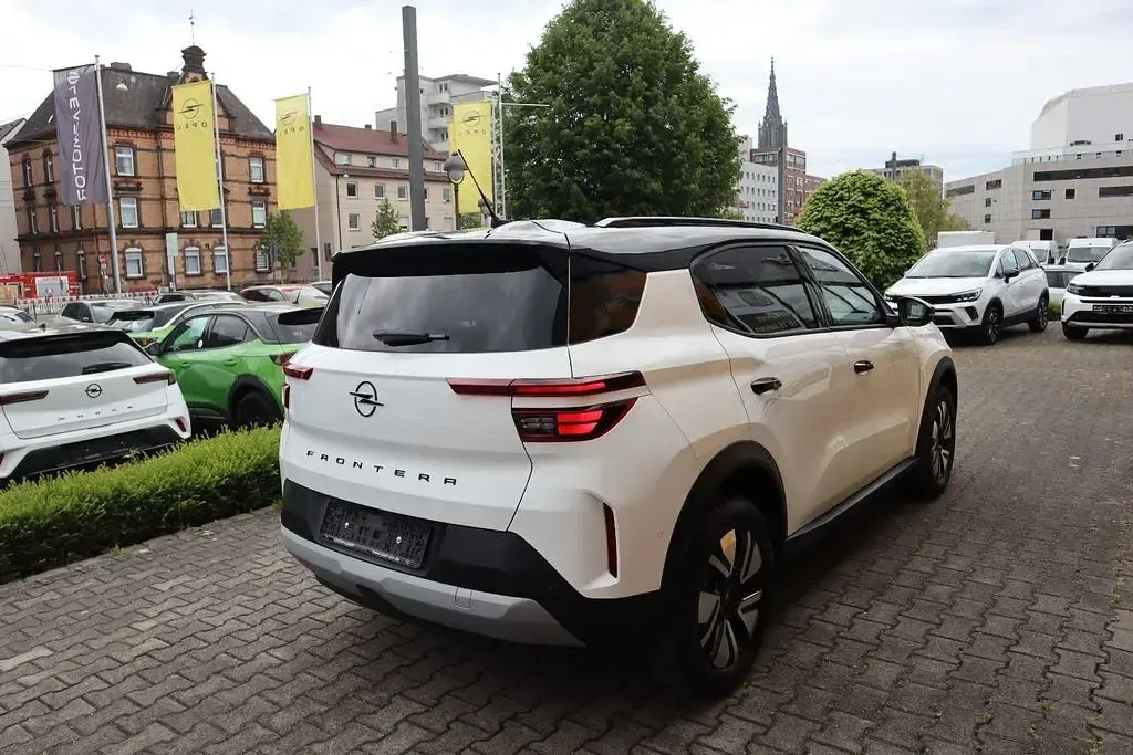 Neu Opel Frontera Ultimate 83 kW (113 PS) 2026 Weiß SUV