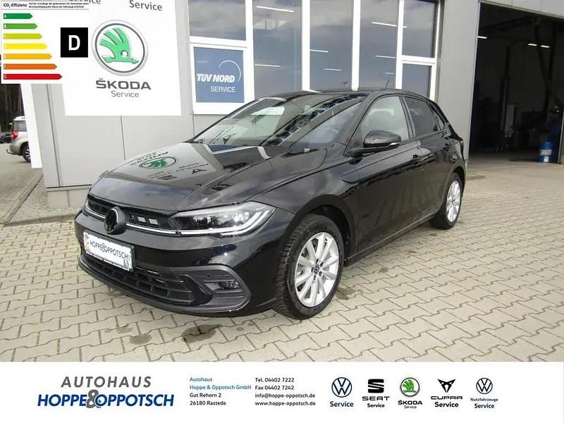 Deep black perleffekt (metallic) Gebraucht 2024 VW Polo Goal Limousine | 25.995 € (Etwas zu teuer) - Bild 1/4