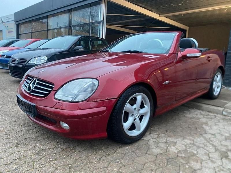 Rot Gebraucht 2000 Mercedes SLK230 Edition Cabrio | 2.999 € (Guter Preis) - Bild 1/4