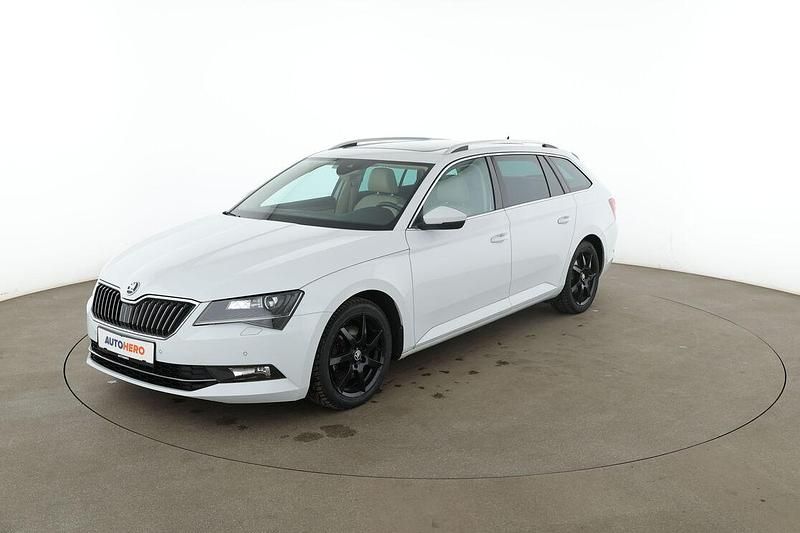 Gebraucht Skoda Superb Style 150 PS (110 kW) 2016 Weiß Kombi