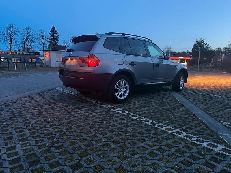 Gebraucht BMW X3 150 PS (110 kW) 2004 Silber SUV