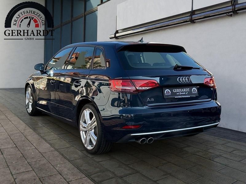 Second-hand Audi A3 S-Line 150 CP (110 kW) 2017 Albastru Berlinǎ