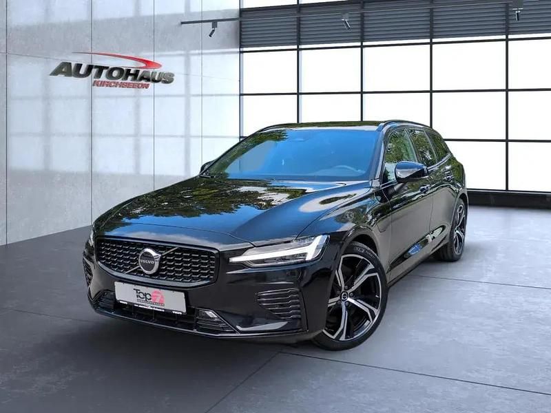 Schwarz Gebraucht 2024 Volvo V60 Plus Kombi | 41.750 € (Fairer Preis) - Bild 1/4