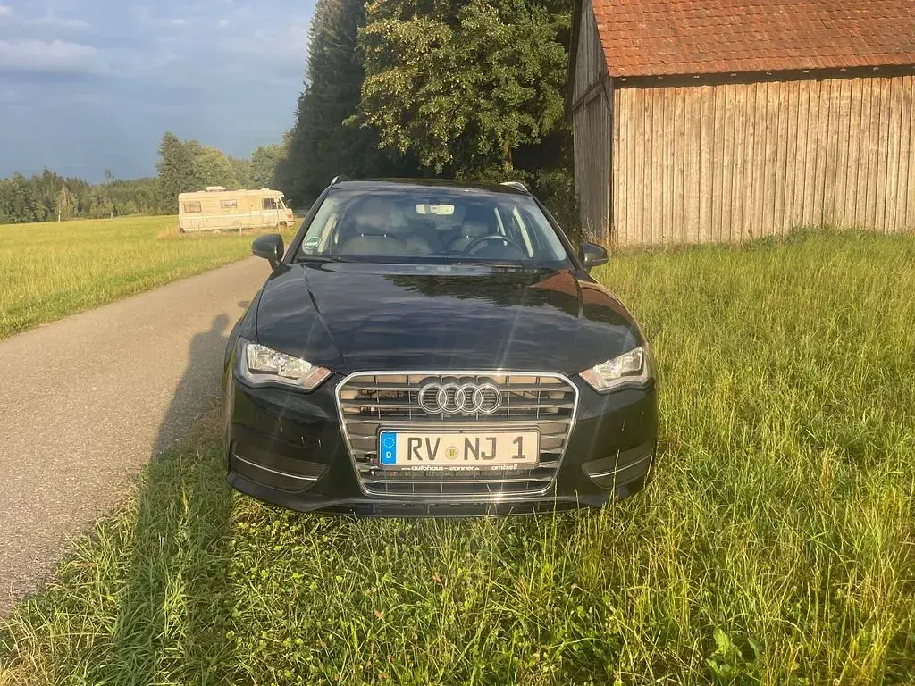 Gebraucht Audi A3 110 PS (80 kW) 2016 Schwarz Limousine