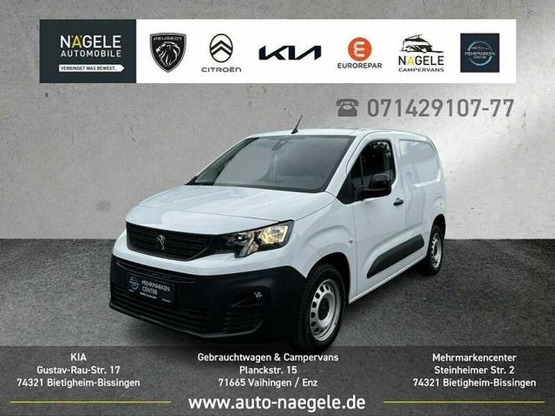 Weiß Gebraucht 2023 Peugeot Partner Premium Van / Kleinbus | 17.400 € (Guter Preis) - Bild 1/3