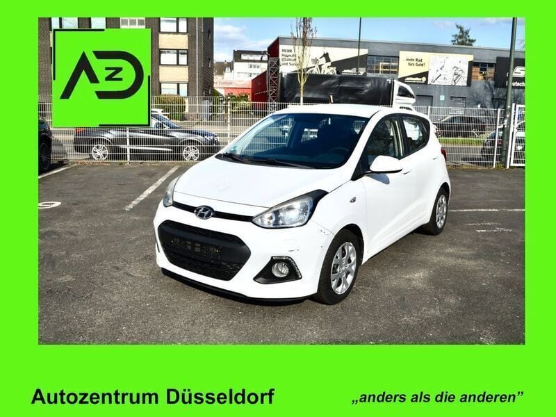 Weiß Gebraucht 2015 Hyundai i10 Kleinwagen | 3.980 € (Superpreis) - Bild 1/4