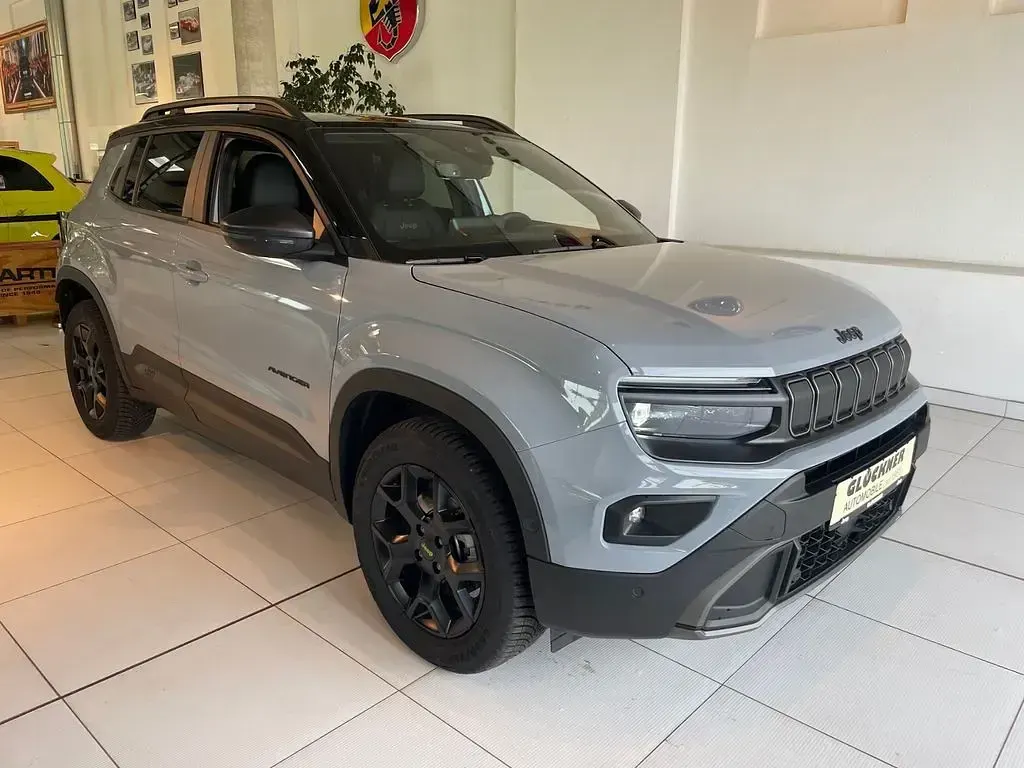 Gebraucht Jeep Avenger Overland 145 PS (106 kW) 2025 Grau SUV