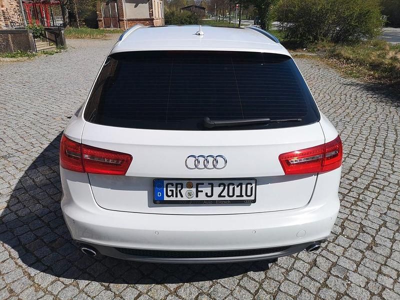 Używany Audi A6 Performance 313 KM (230 kW) 2013 Biały Kombi