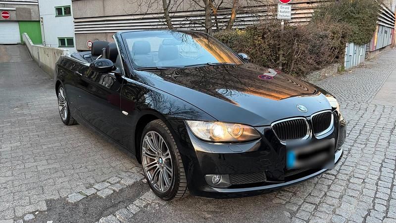 Gebraucht BMW 320 Cabriolet 170 PS (125 kW) 2007 Schwarz Cabrio