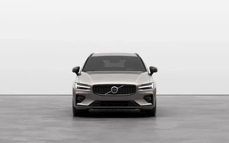 Gebraucht Volvo V60 Plus 197 PS (144 kW) 2024 Bright dusk (silber) Kombi