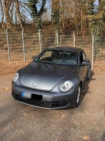 Gebraucht VW Beetle Design 105 PS (77 kW) 2012 Grau Kleinwagen