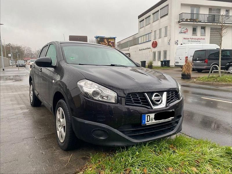Violet Gebraucht 2011 Nissan Qashqai Acenta SUV | 5.300 € (Fairer Preis) - Bild 1/4