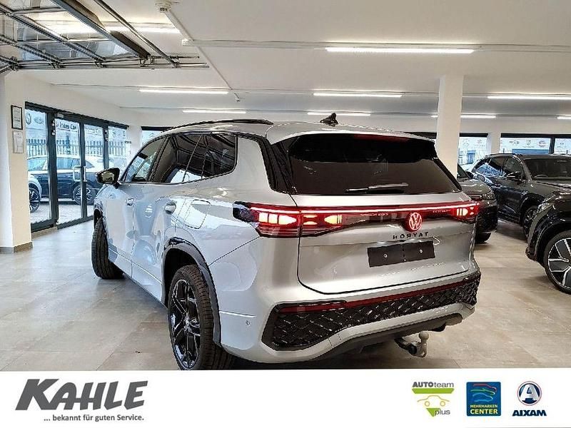 Neu VW Tayron R-line 150 PS (110 kW) 2026 Silber SUV