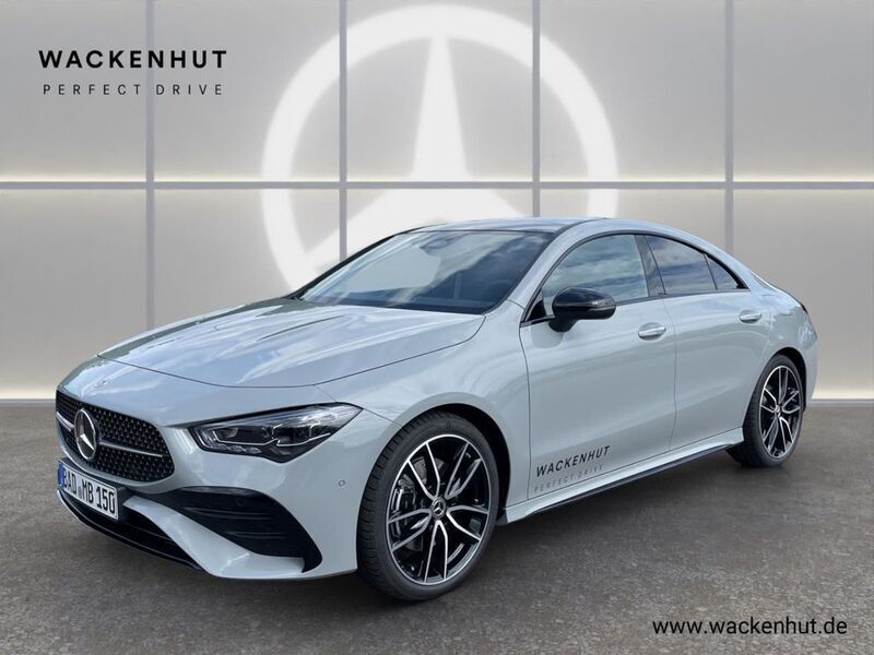 Grau Gebraucht 2025 Mercedes CLA220 AMG Limousine | 48.290 € - Bild 1/4