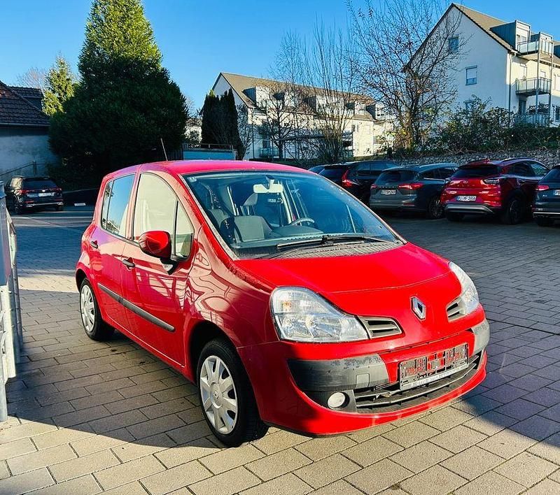 Hellrot Gebraucht 2010 Renault Modus Expression Van / Kleinbus | 3.900 € (Etwas zu teuer) - Bild 1/4