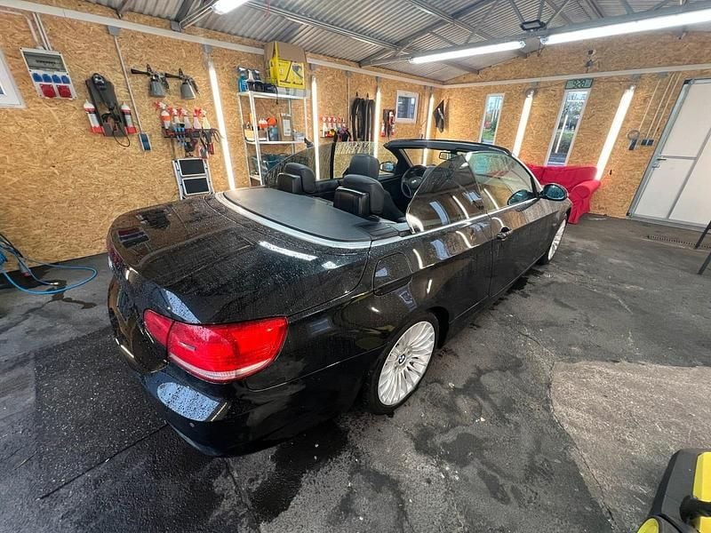 Schwarz Gebraucht 2007 BMW 320 Cabriolet Basis Cabrio | 3.999 € (Guter Preis) - Bild 1/4