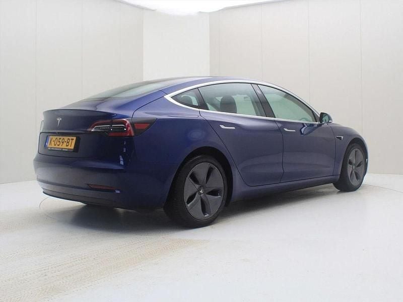 Gebraucht Tesla Model 3 Standard Range 225 kW (306 PS) 2020 Blau Limousine