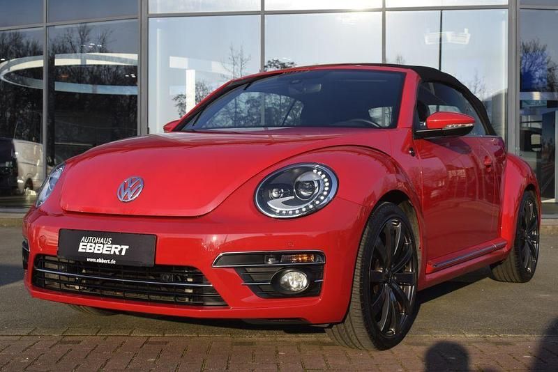 Gebraucht VW Beetle Cabriolet Sound 150 PS (110 kW) 2017 Tornado red Cabrio