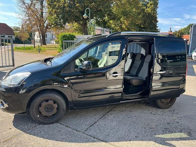 Schwarz Gebraucht 2014 Citroën Berlingo Van / Kleinbus | 6.000 € (Fairer Preis) - Bild 1/4