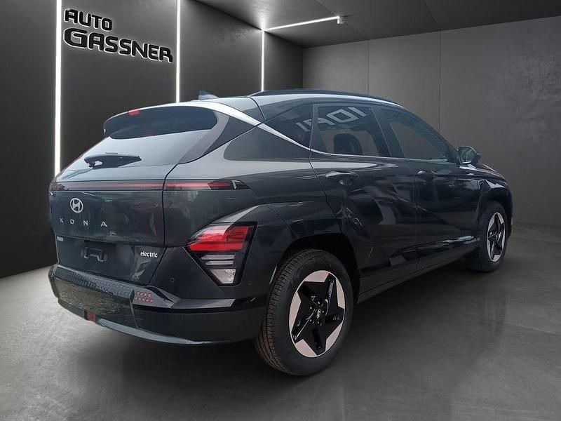 Neu Hyundai Kona Prime 150 kW (204 PS) 2025 Grün SUV