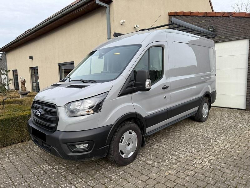 Gebraucht Ford Transit 130 PS (95 kW) 2025 Grau Van / Kleinbus