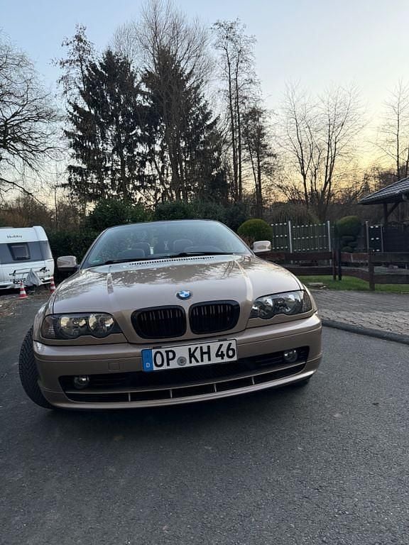 Gebraucht BMW 325 Cabriolet Performance 192 PS (141 kW) 2000 Gold Cabrio