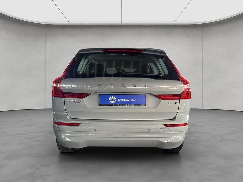 Gebraucht Volvo XC60 Core 250 PS (183 kW) 2024 Vapour grey SUV