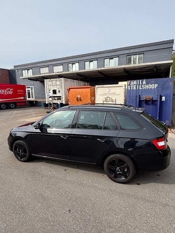 Gebraucht Skoda Fabia 110 PS (80 kW) 2015 Schwarz Kombi