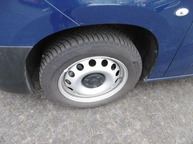 Gebraucht Opel Combo Basis 102 PS (75 kW) 2024 Blau Kombi