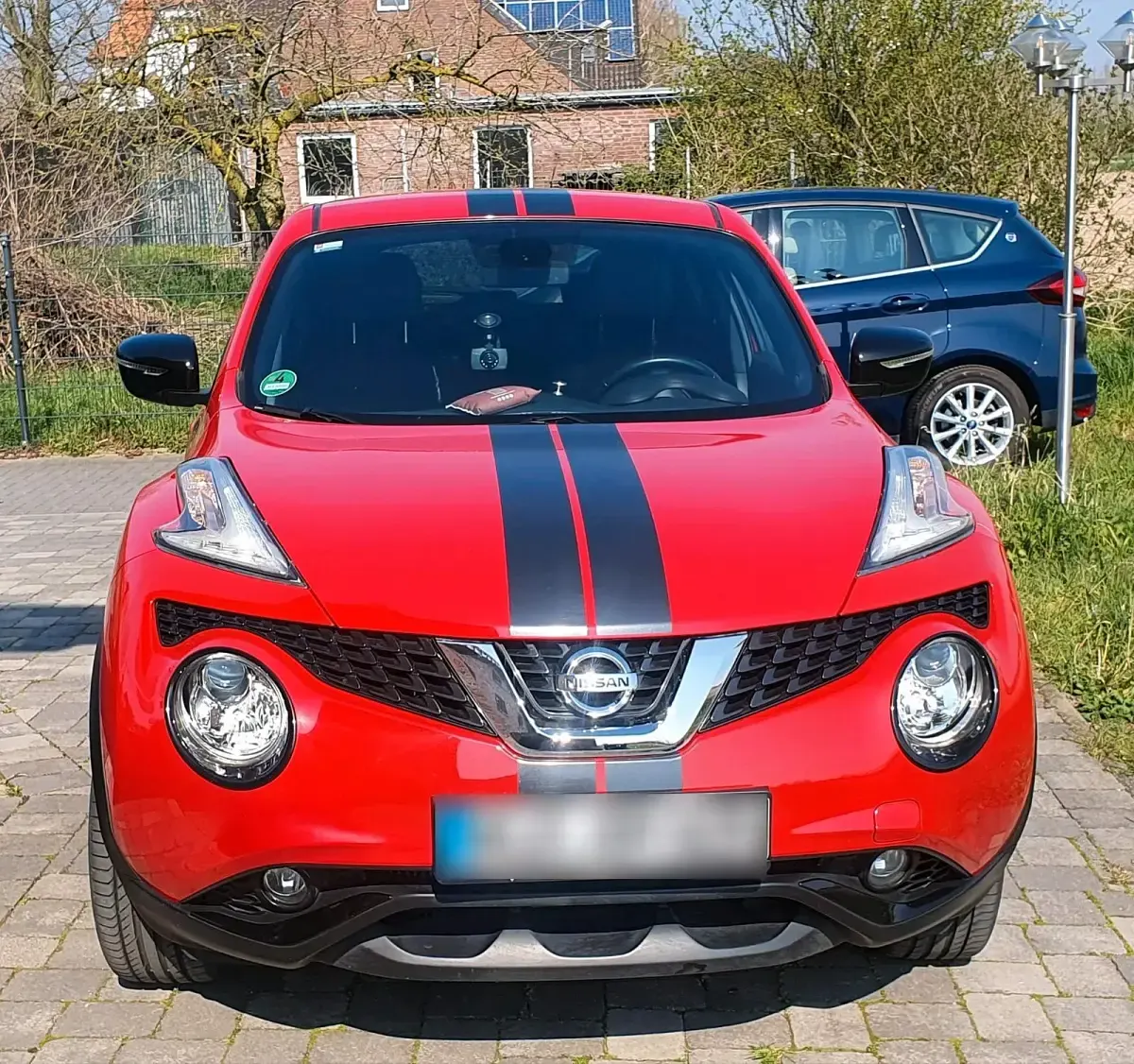 Gebraucht Nissan Juke Acenta 116 PS (85 kW) 2016 Rot SUV