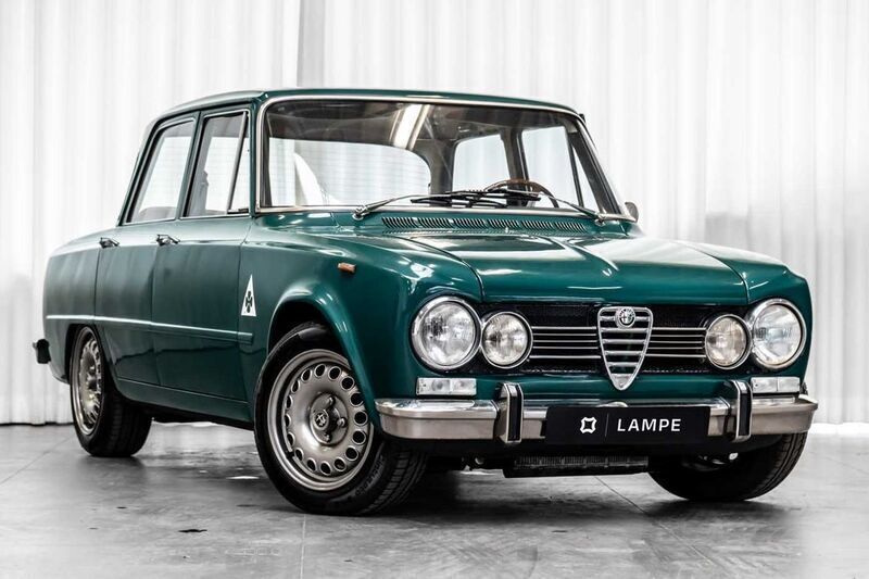 Grün Gebraucht 1973 Alfa Romeo Giulia Super Limousine | 24.990 € - Bild 1/4