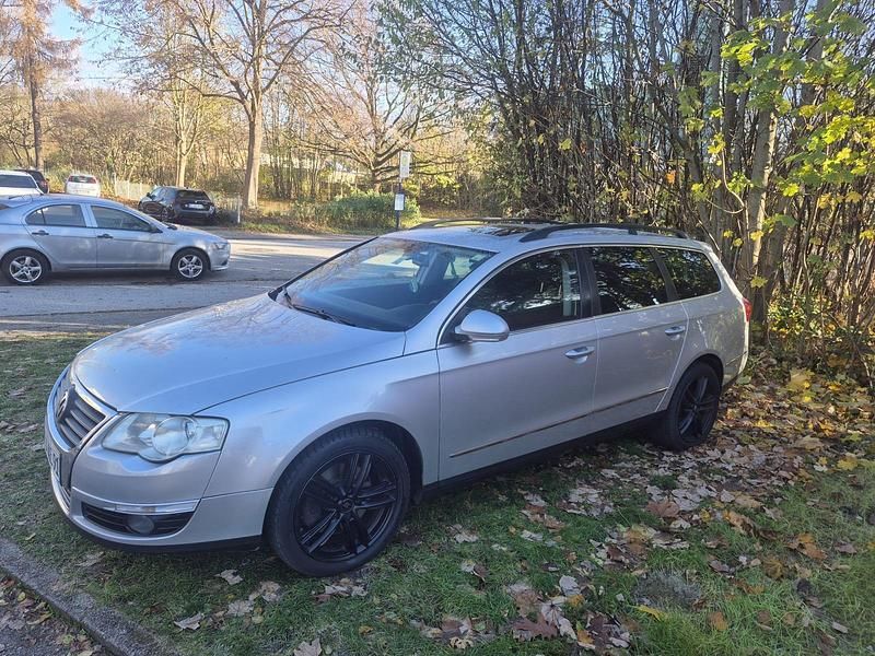 Silber Gebraucht 2007 VW Passat Kombi | 2.750 € (Etwas zu teuer) - Bild 1/4