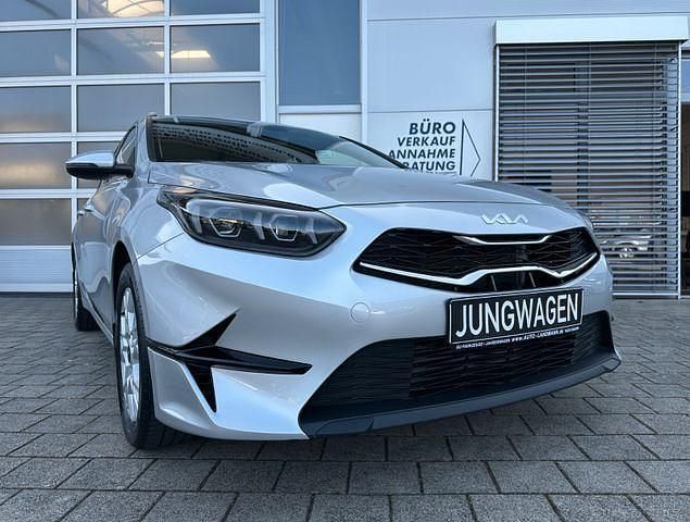 Silber Gebraucht 2024 Kia Ceed Sportswagon Kombi | 23.890 € (Superpreis) - Bild 1/4