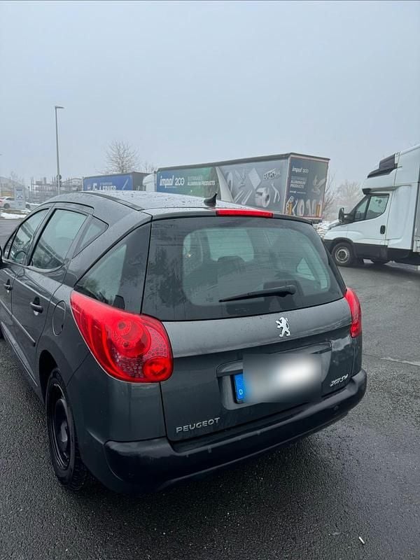 Gebraucht Peugeot 207 95 PS (69 kW) 2009 Grau Kombi