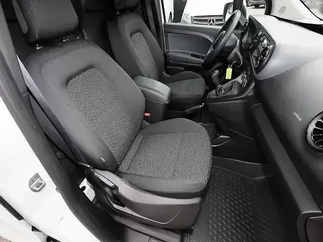 Gebraucht Mercedes Citan 108 75 PS (55 kW) 2023 Weiß Limousine
