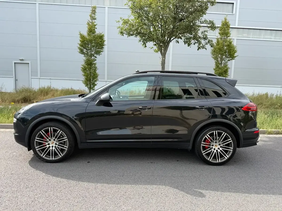 Gebraucht Porsche Cayenne 256 PS (188 kW) 2015 Schwarz SUV