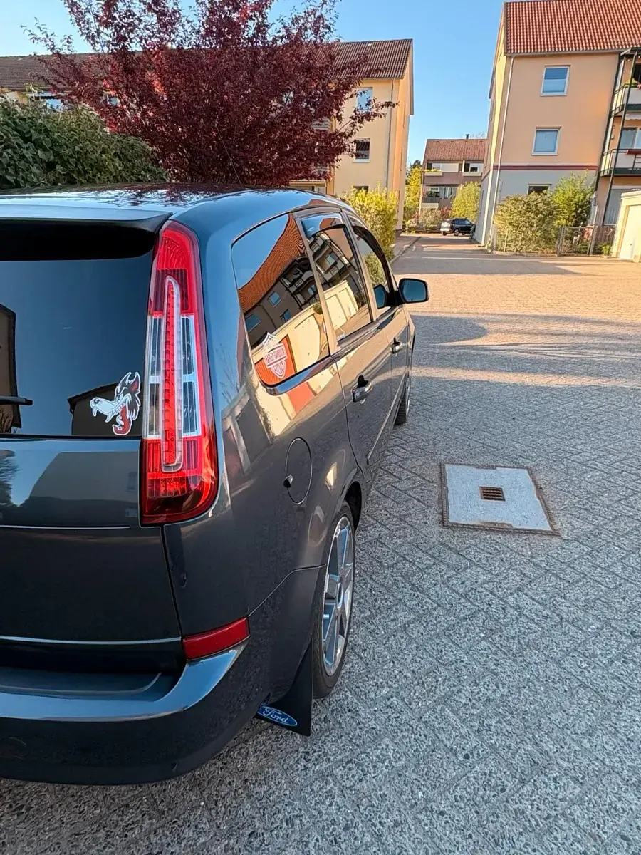 Gebraucht Ford C-MAX 101 PS (74 kW) 2010 Grau Van / Kleinbus