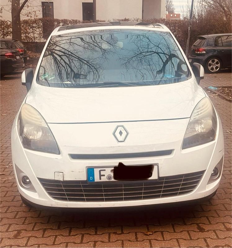 Weiß Gebraucht 2009 Renault Grand Scénic Van / Kleinbus | 1.999 € (Guter Preis) - Bild 1/4