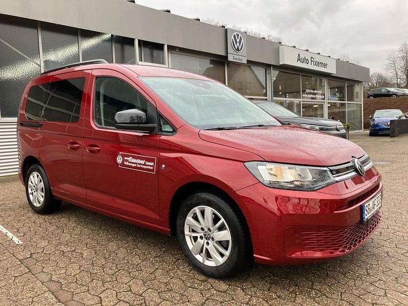 Gebraucht VW Caddy Life 102 PS (75 kW) 2024 Rot Van / Kleinbus