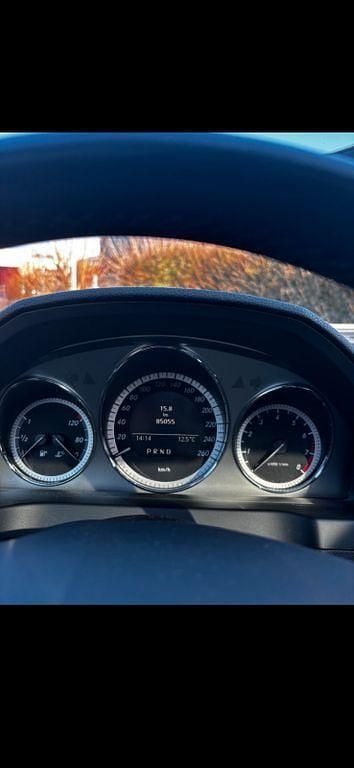 Gebraucht Mercedes 200 184 PS (135 kW) 2010 Schwarz Limousine