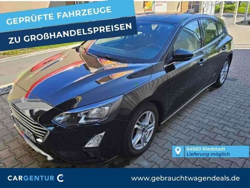 Obsidian schwarz Gebraucht 2021 Ford Focus Cool & Connect Limousine | 12.900 € (Guter Preis) - Bild 1/2