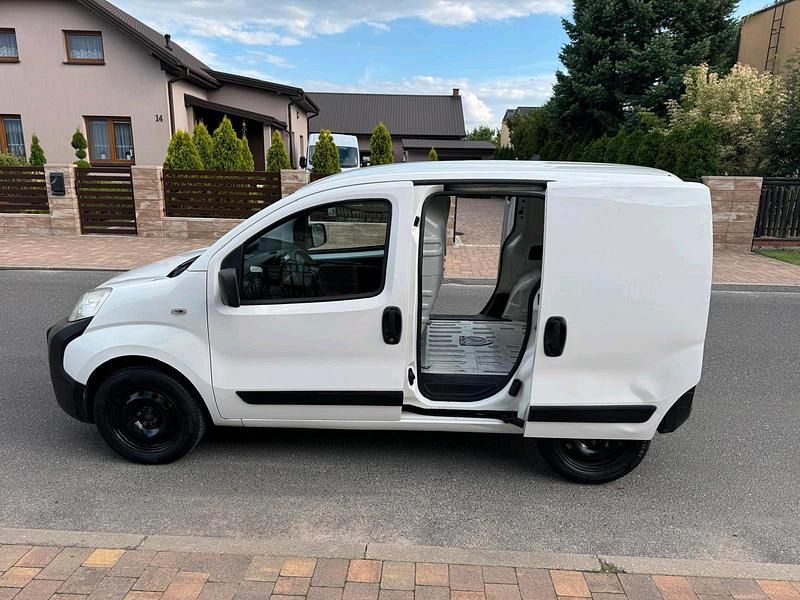 Weiß Gebraucht 2016 Citroën Nemo Van / Kleinbus | 3.600 € - Bild 1/4