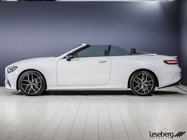 Gebraucht Mercedes E400 AMG 330 PS (242 kW) 2023 Lack manufaktur opalithweiß b Cabrio