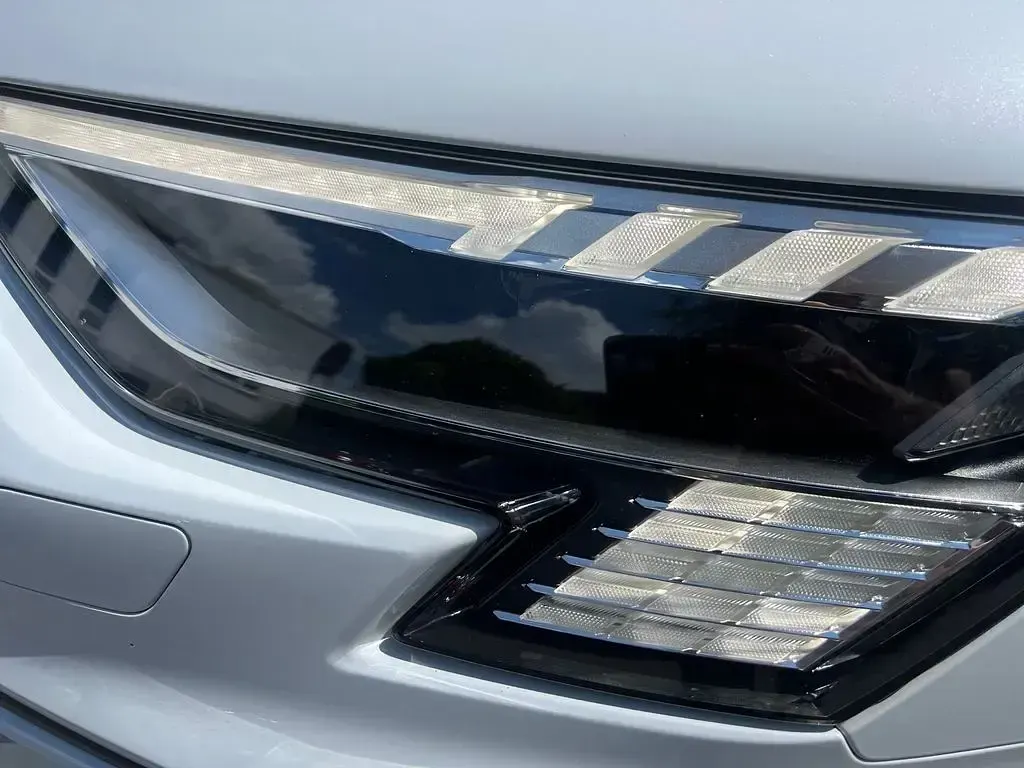 Gebraucht Audi S3 Ambiente 310 PS (228 kW) 2023 Gletscherweiß (metallic) Limousine