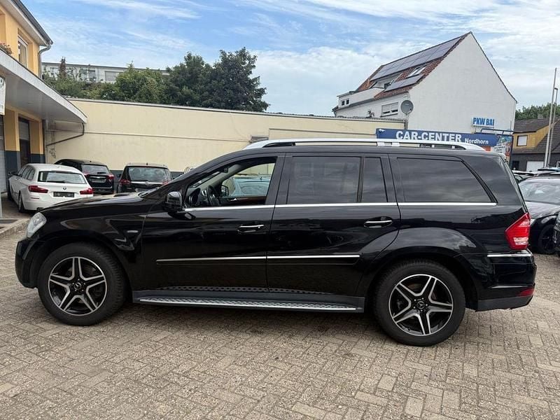 Gebraucht Mercedes GL350 265 PS (194 kW) 2011 Schwarz SUV