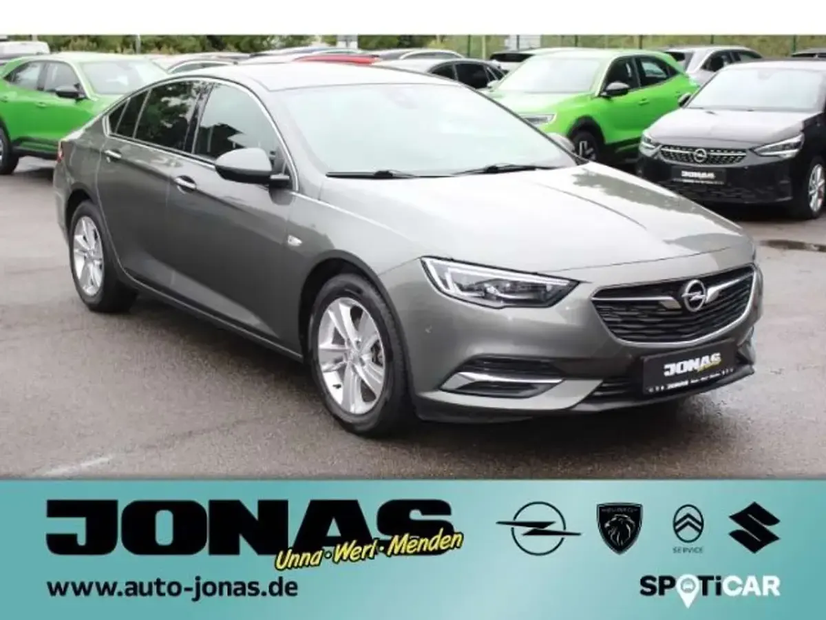 Gebraucht Opel Insignia Innovation 140 PS (102 kW) 2018 Grau Limousine